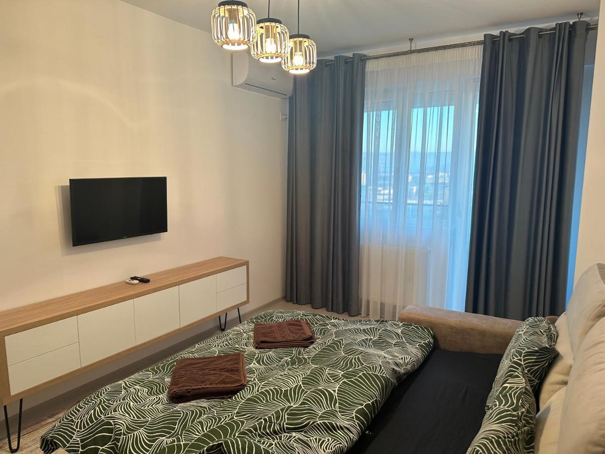 Daybreak Mood / A Fancy Place Apartment Яш Екстериор снимка