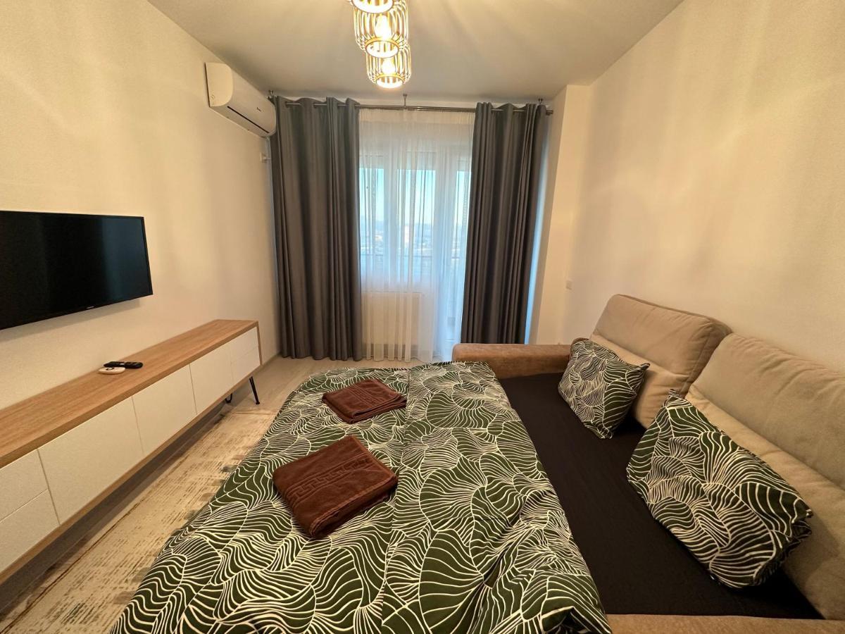 Daybreak Mood / A Fancy Place Apartment Яш Екстериор снимка