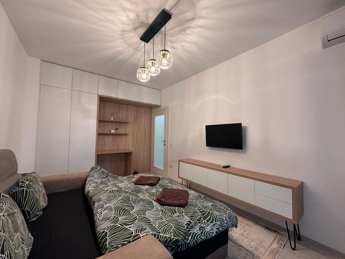 Daybreak Mood / A Fancy Place Apartment Яш Екстериор снимка