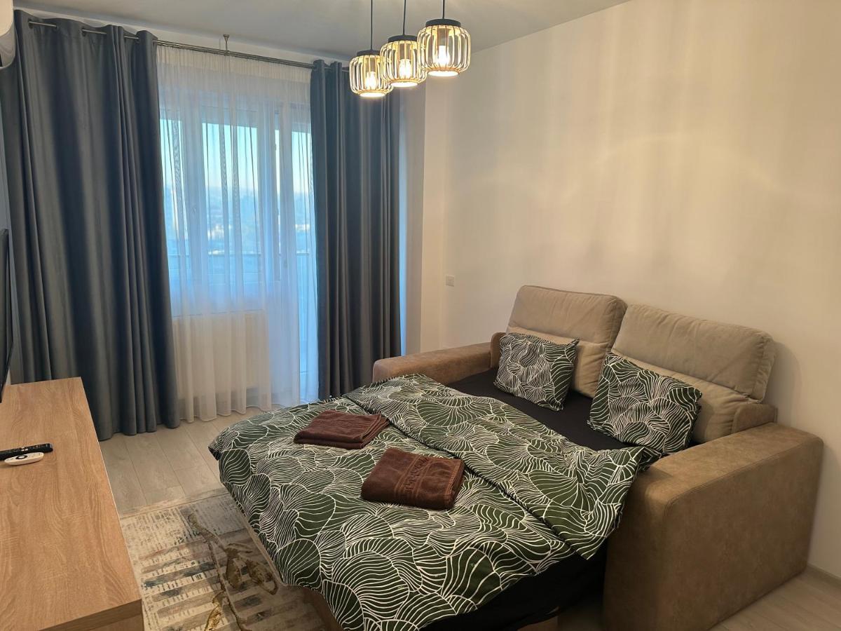 Daybreak Mood / A Fancy Place Apartment Яш Екстериор снимка